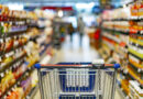 Σε υψηλά επίπεδα θα συνεχίσουν να κινούνται οι τιμές στα βασικά καταναλωτικά αγαθά που αγοράζουμε από τα σούπερ-μάρκετ.